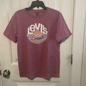Levi’s Boy’s Paddle board Tee Size XL 13-15